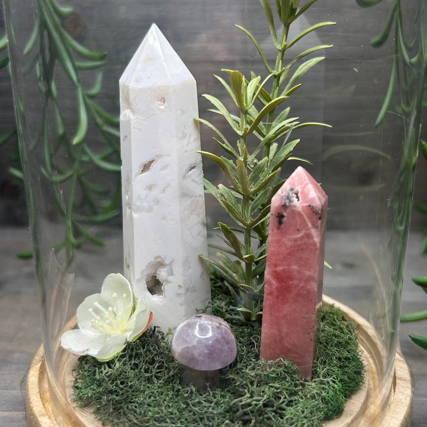 rhodochrosite+white agate terrarium