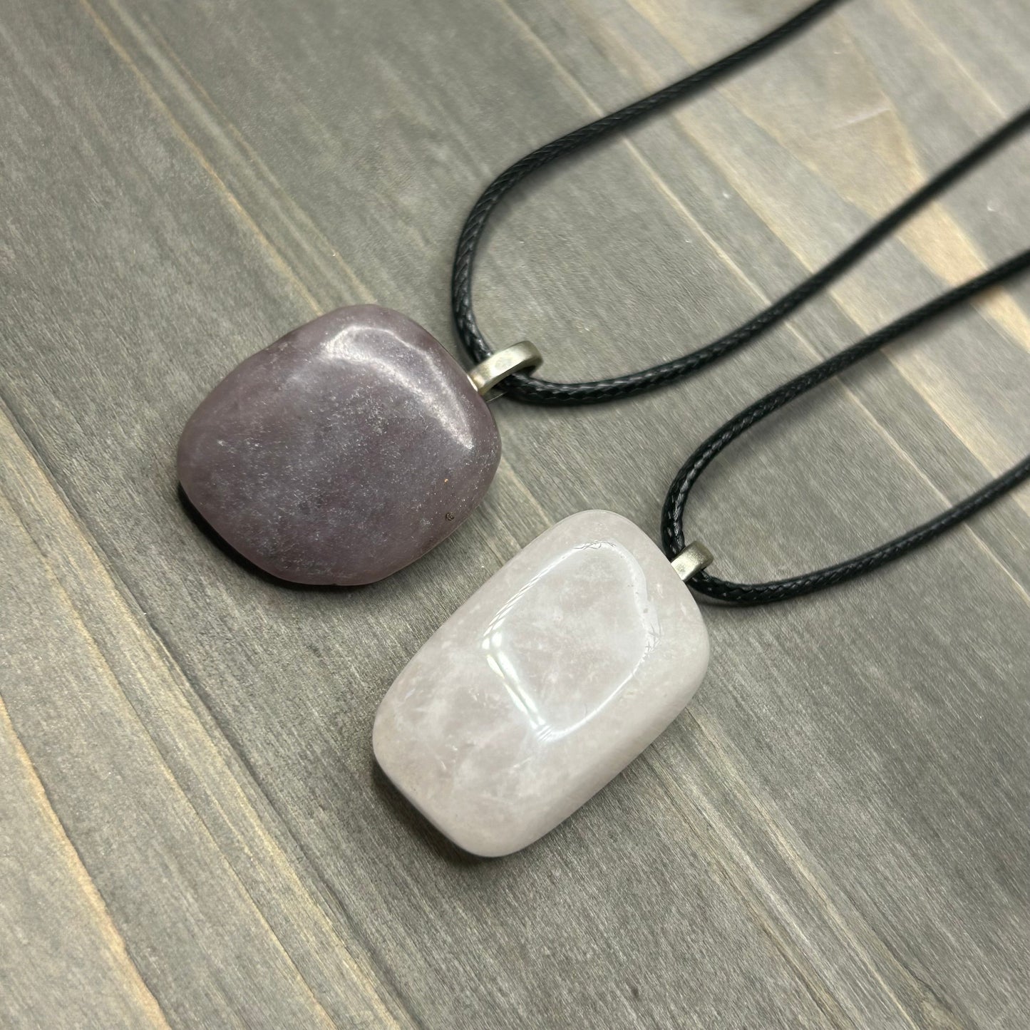 tumble necklace