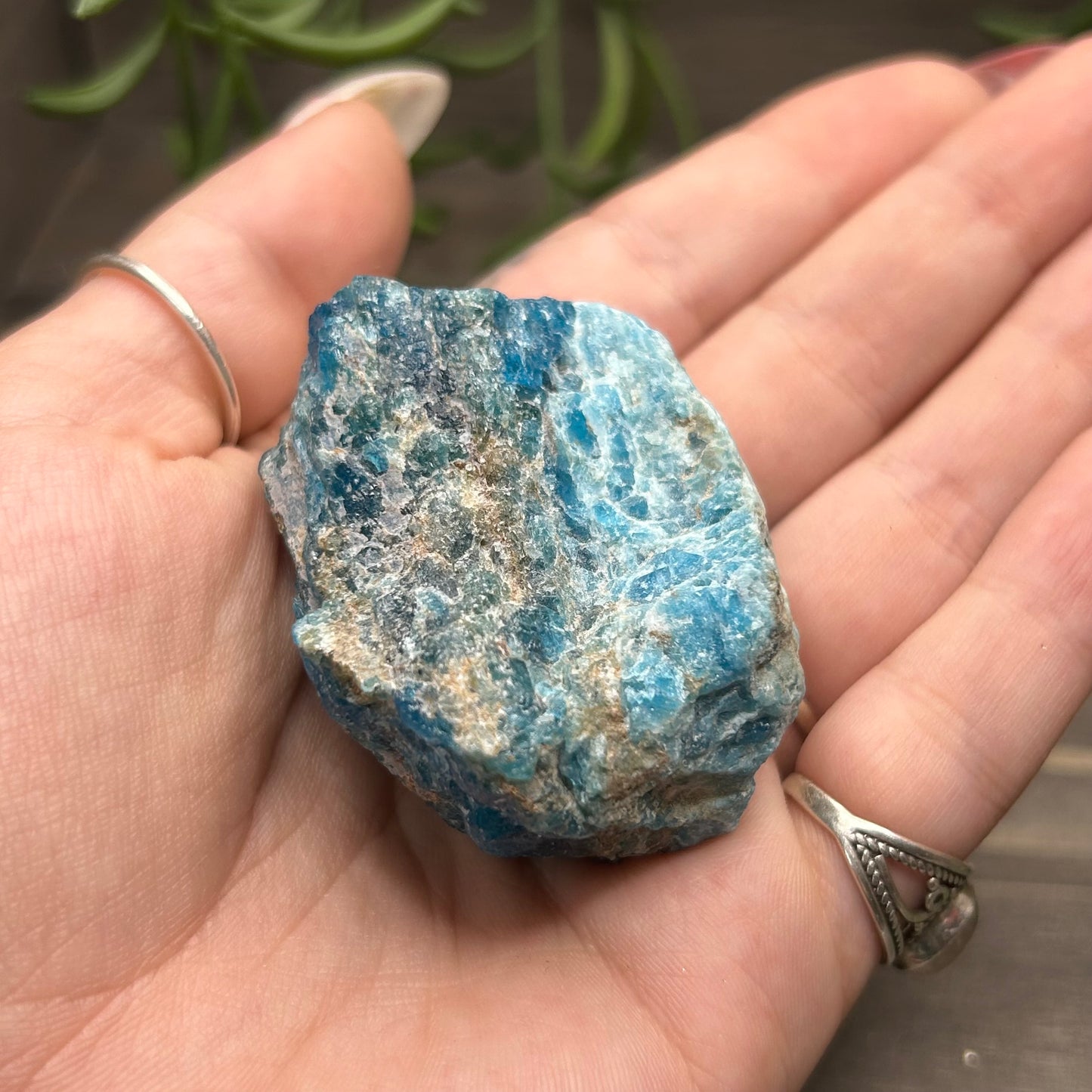 raw apatite
