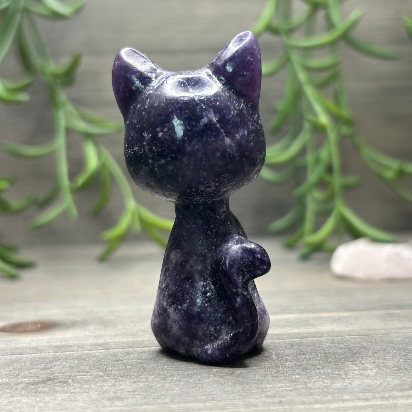 lepidolite luna cat