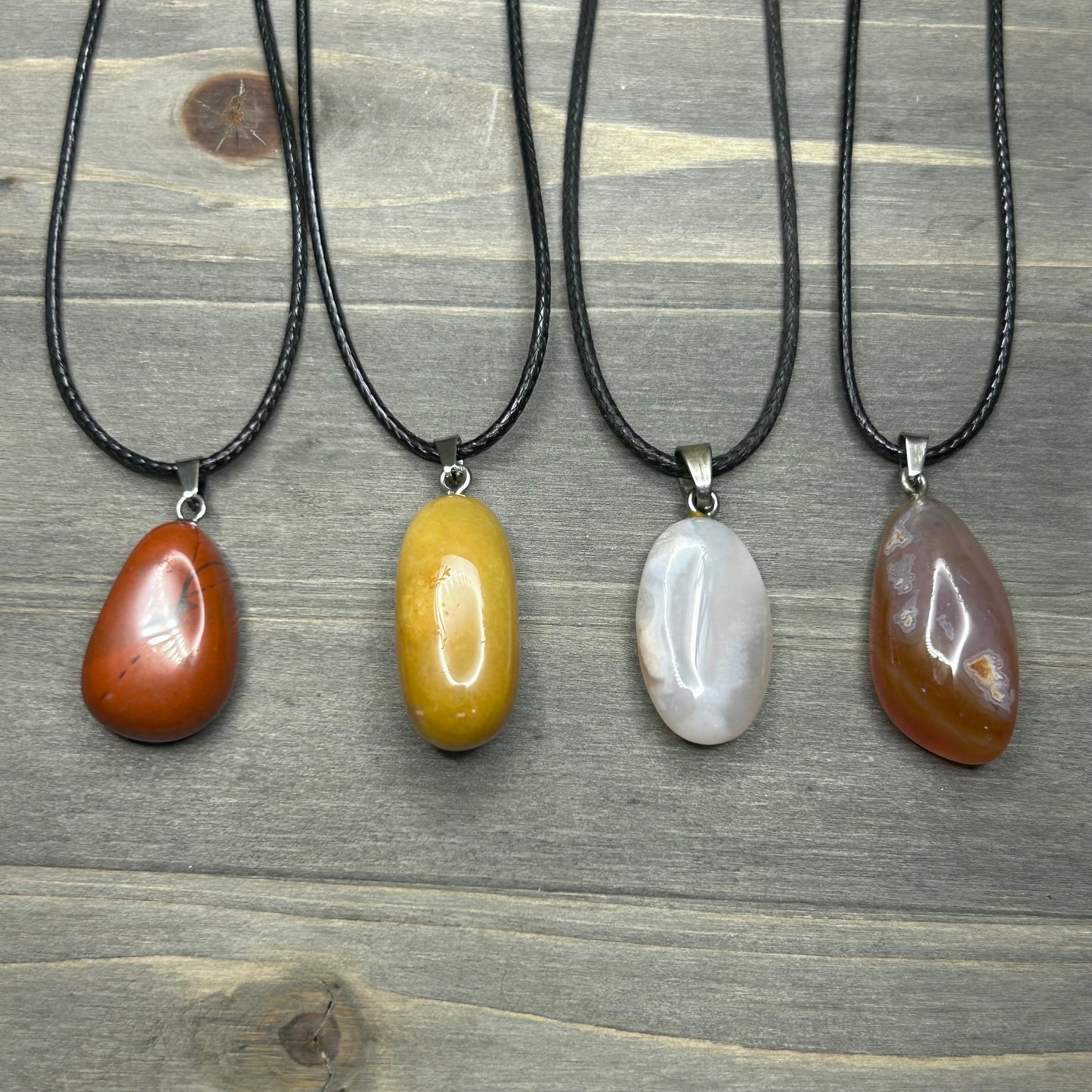 tumble necklace