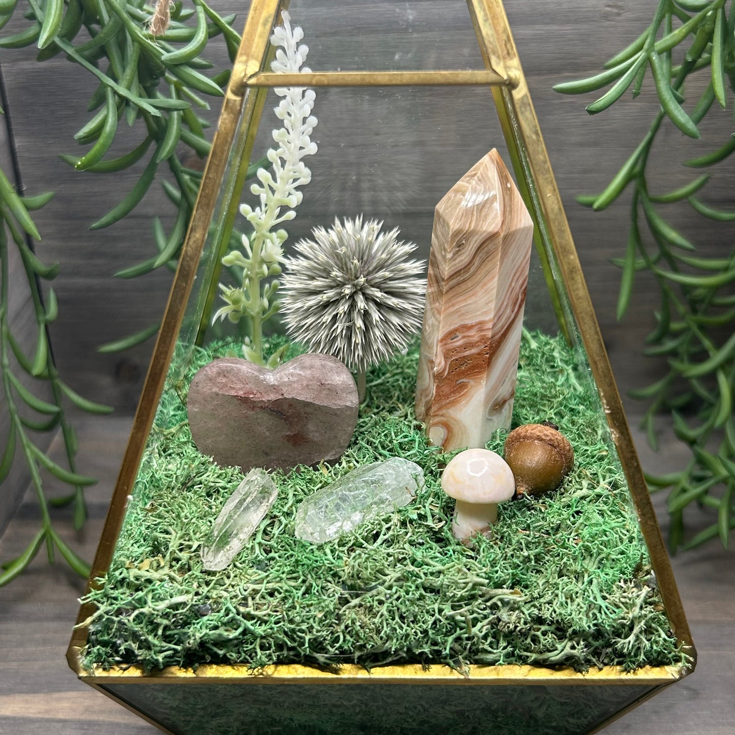 porkstone+strawberry quartz terrarium