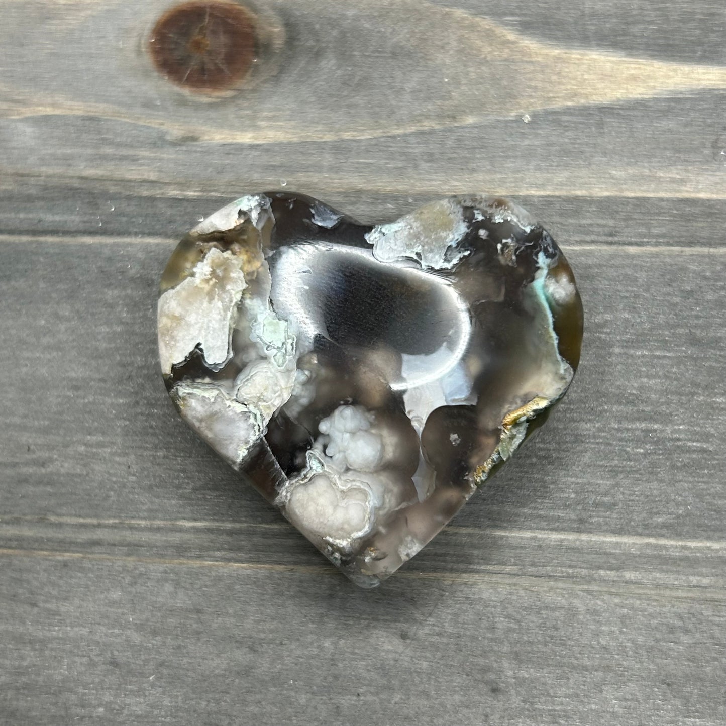 black flower agate heart