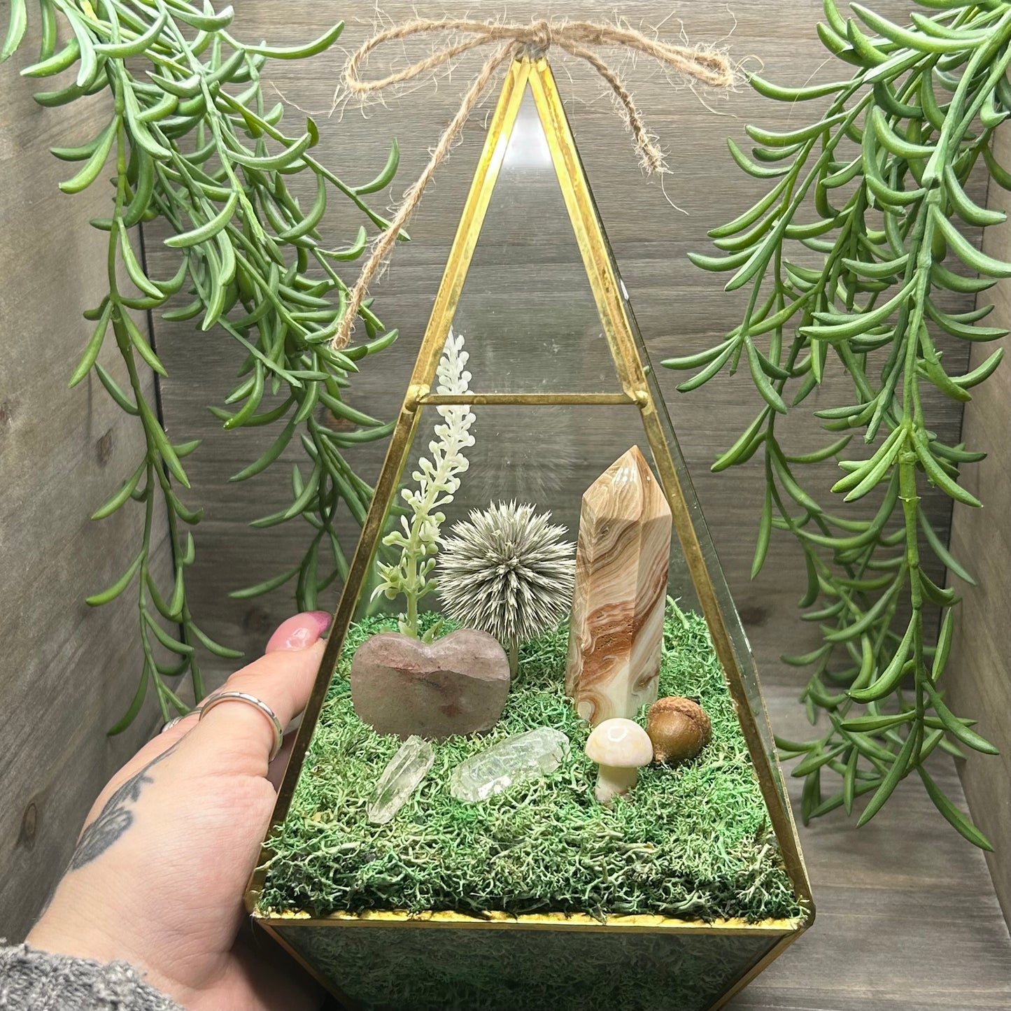 porkstone+strawberry quartz terrarium