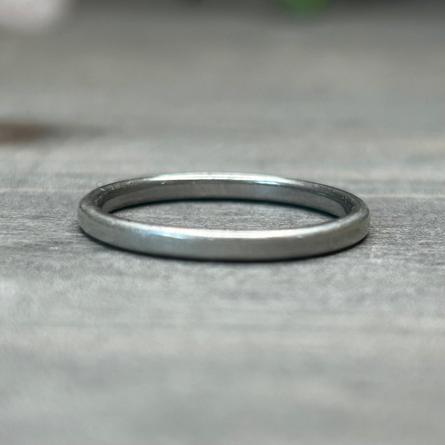 dainty silver stacker ring (sz 6)