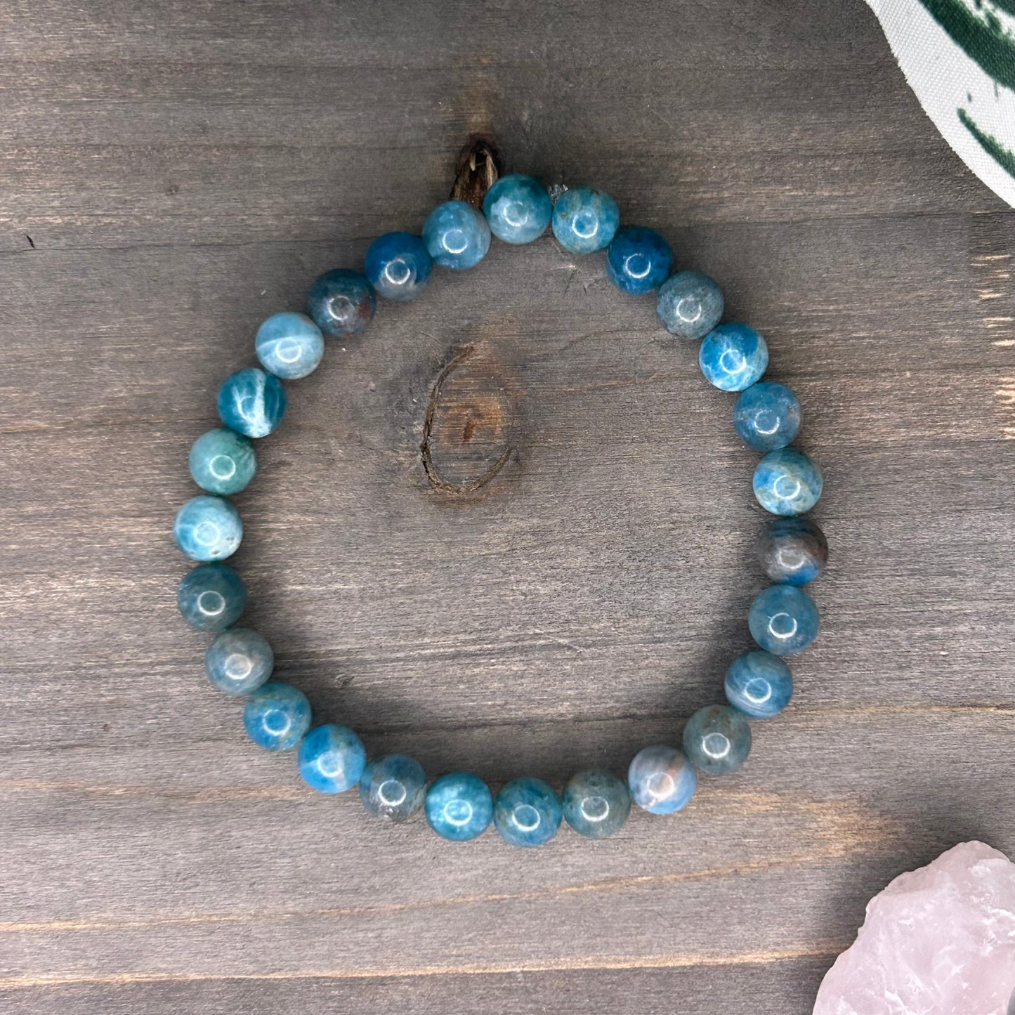 blue apatite bracelet (6mm)