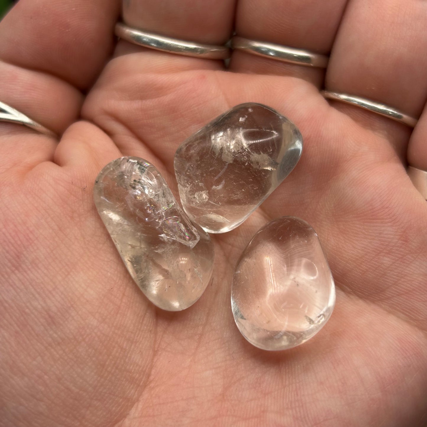 clear quartz tumble