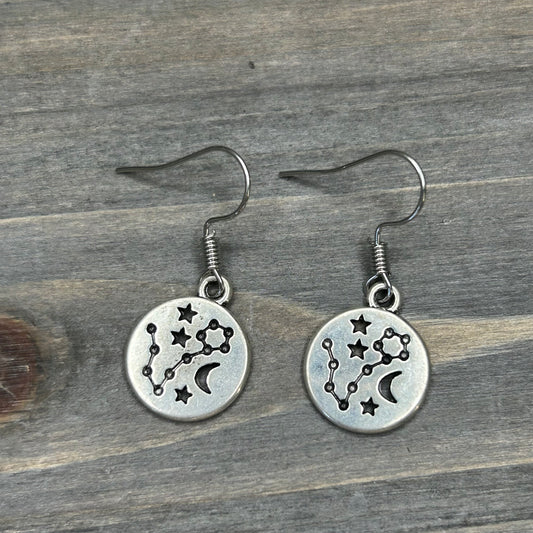pisces constellation dangles