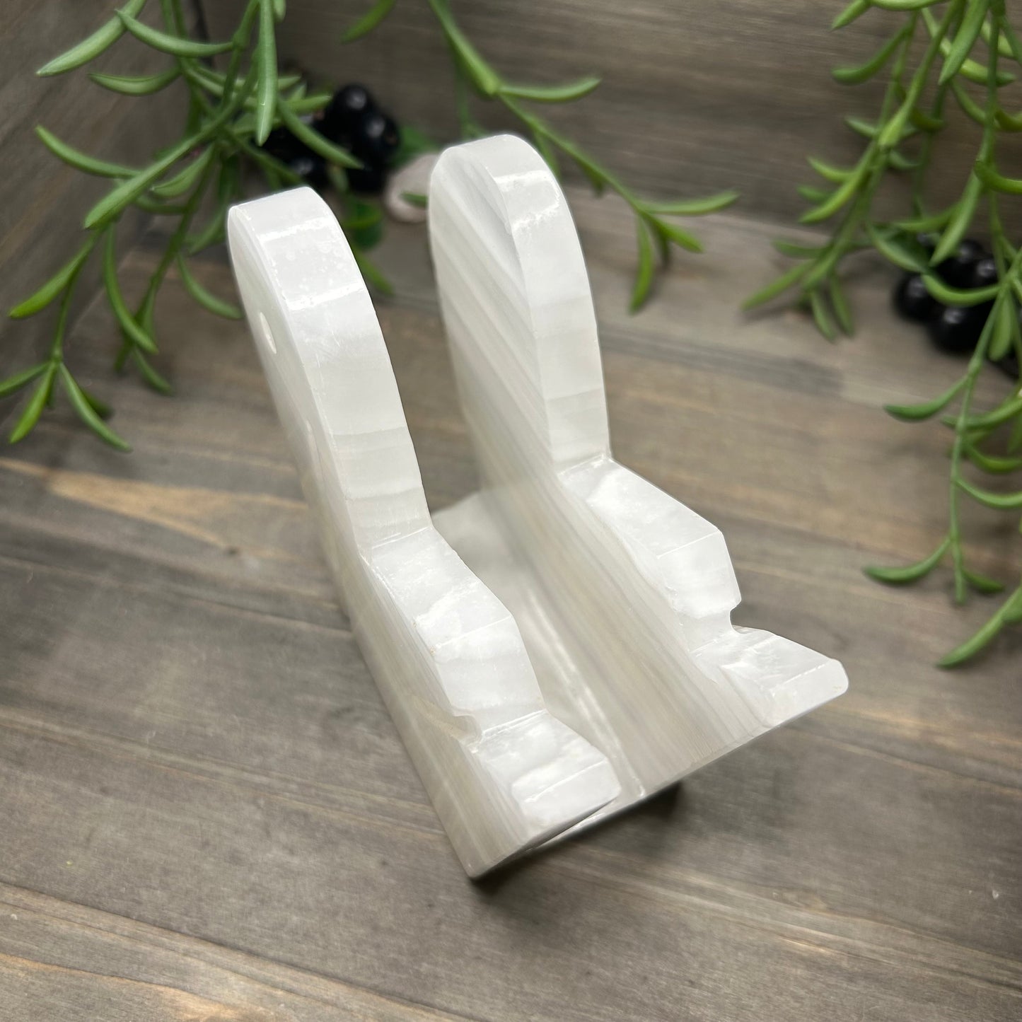 calcite swan napkin holder