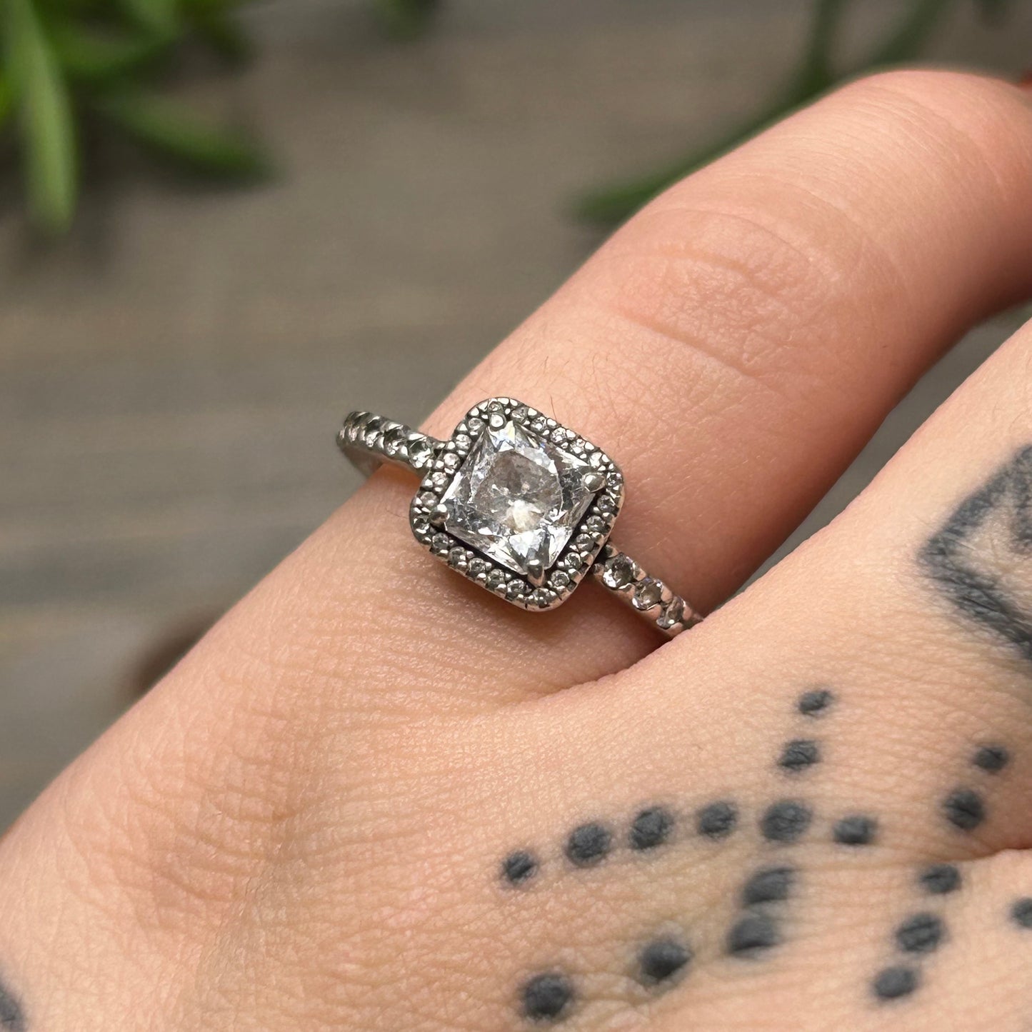 square halo CZ ring (sz 5.5)