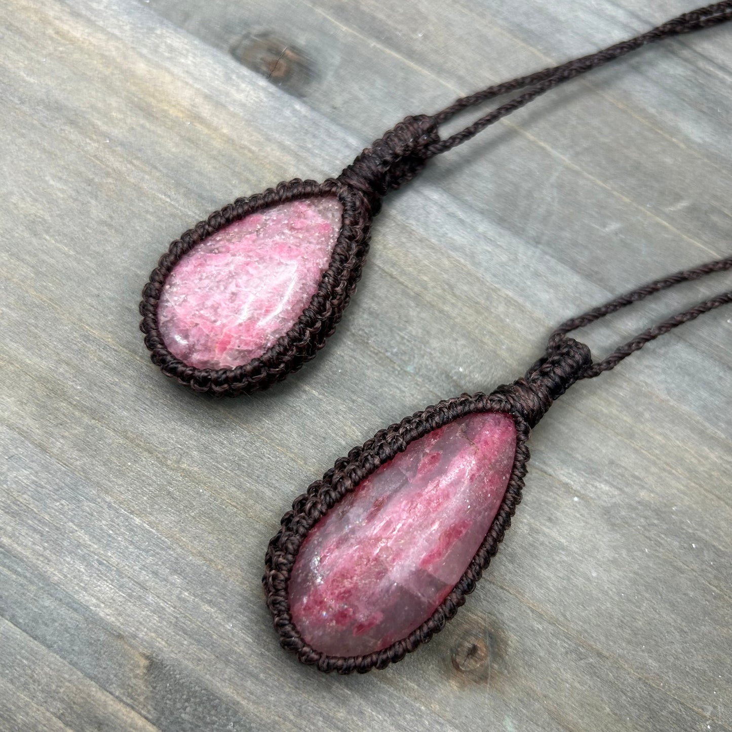 macrame rhodonite necklace