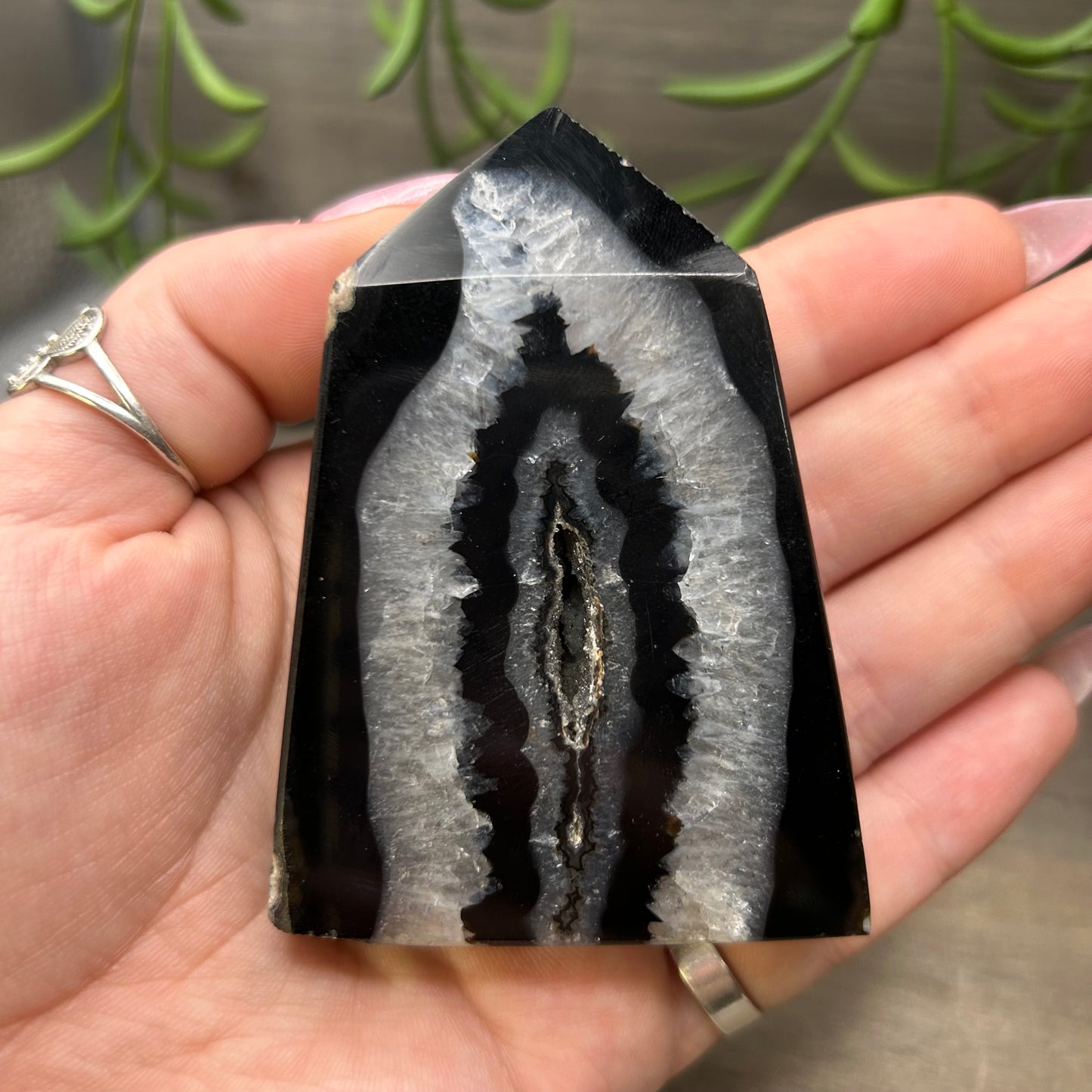 druzy black agate tower