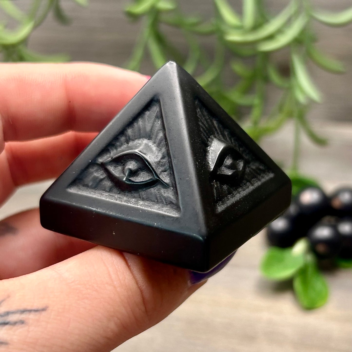 crystal illuminati pyramid