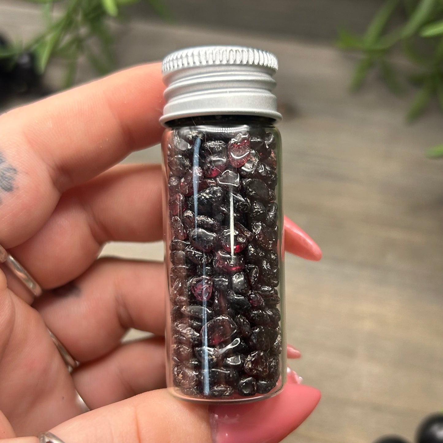 garnet chip bottle