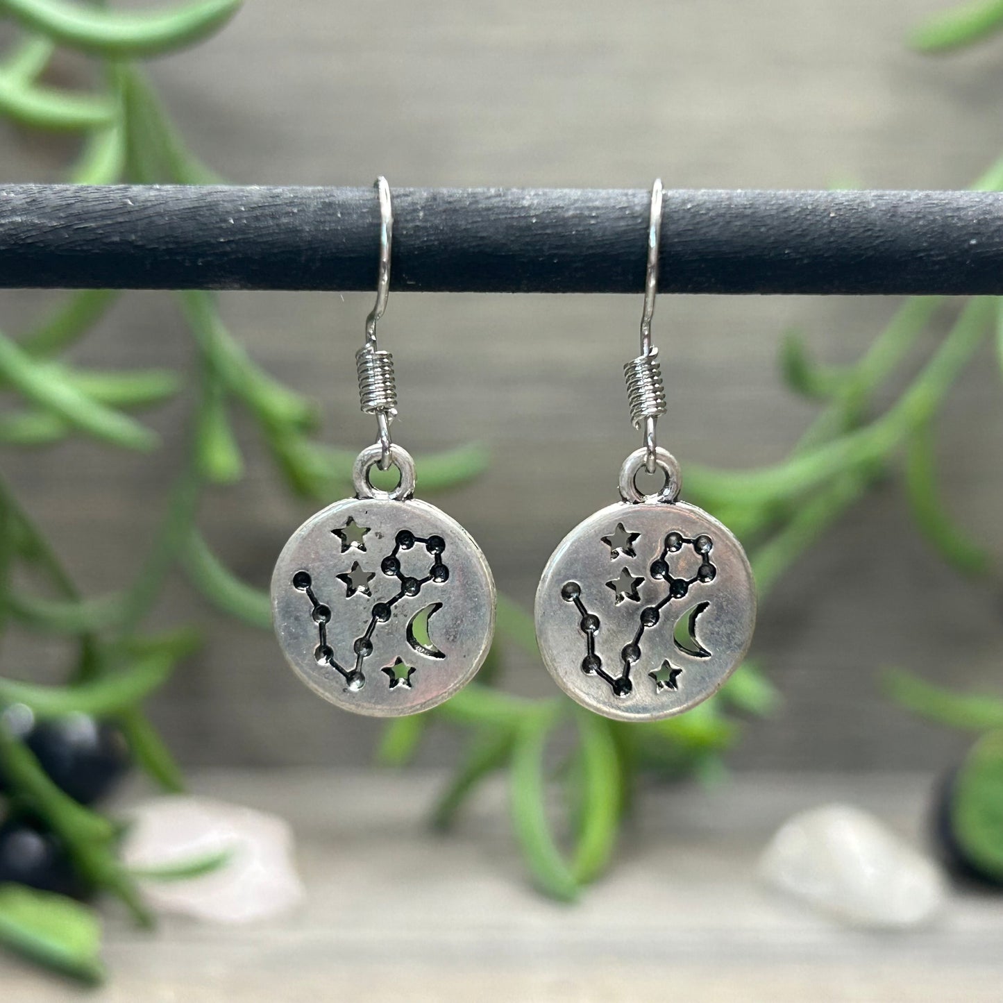 pisces constellation dangles