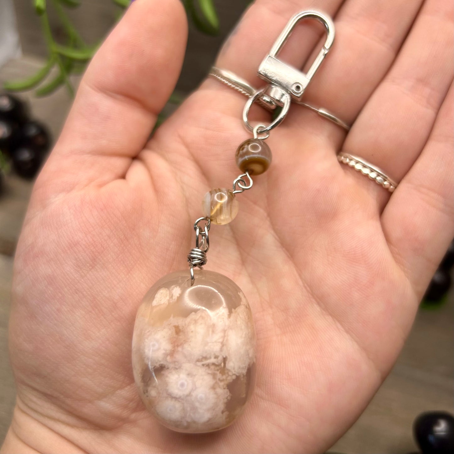 flower agate keychain