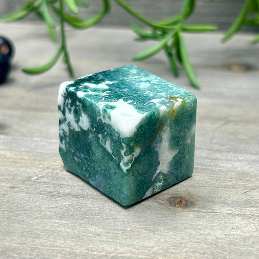 moss agate cube