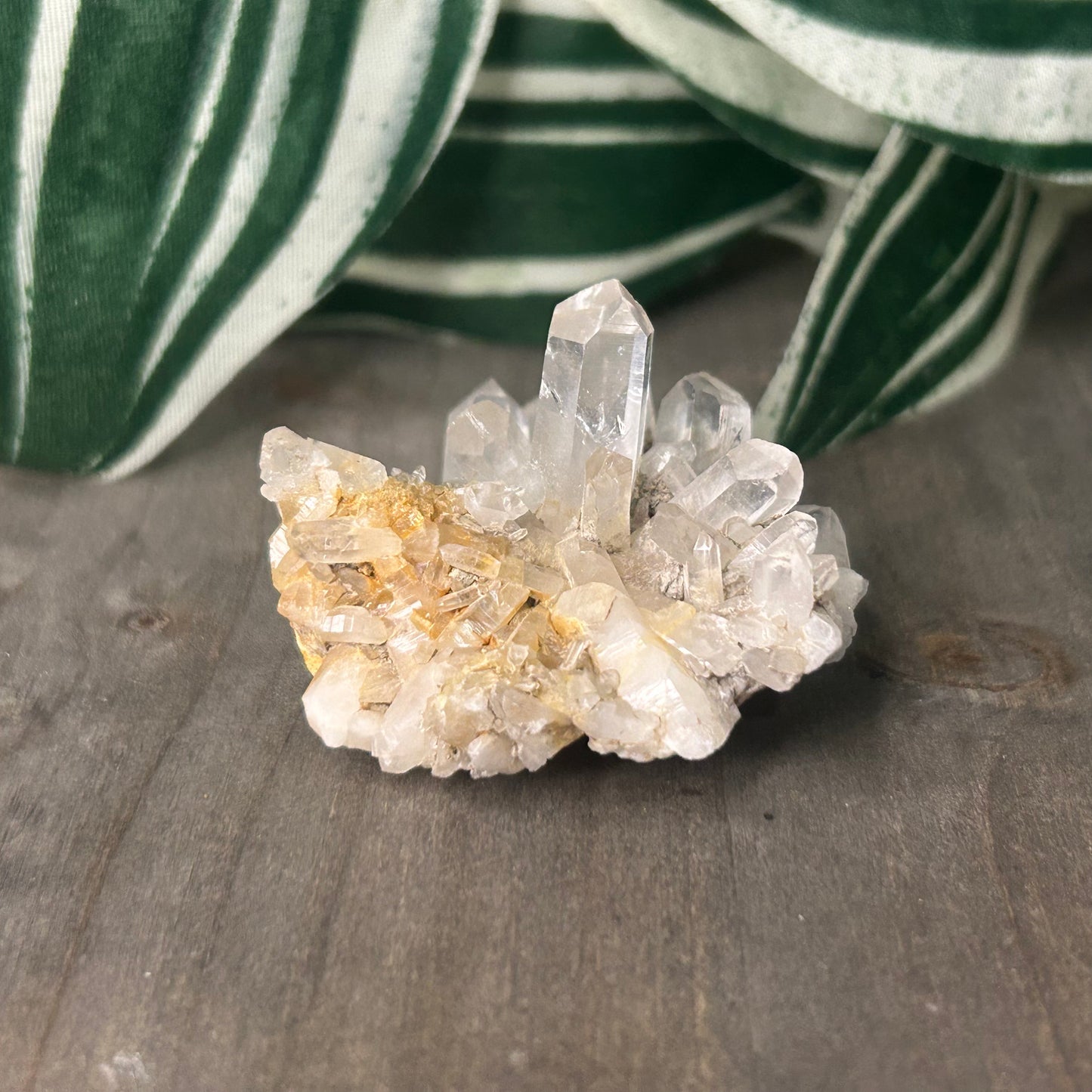 himalayan quartz cluster