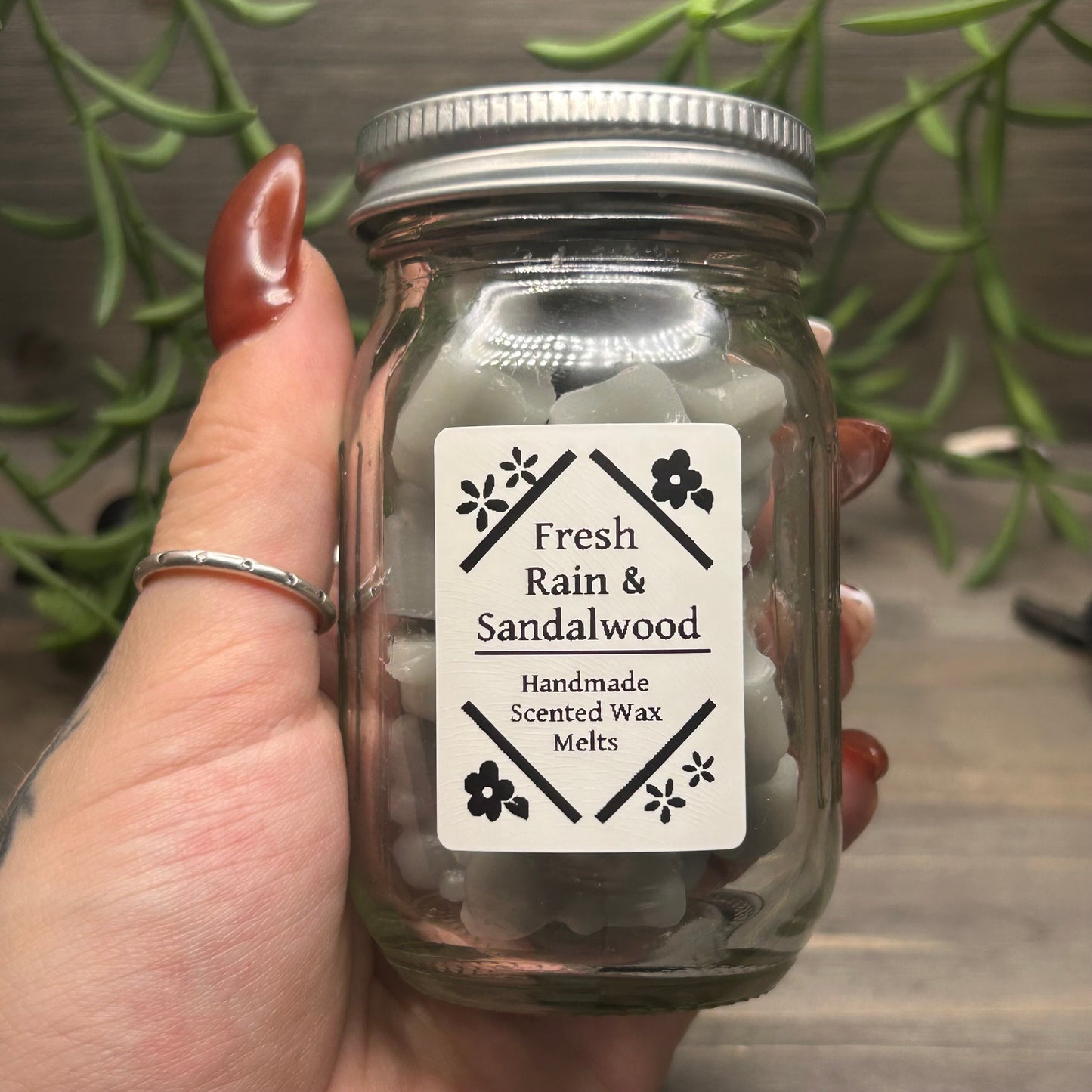 fresh rain & sandalwood wax melts