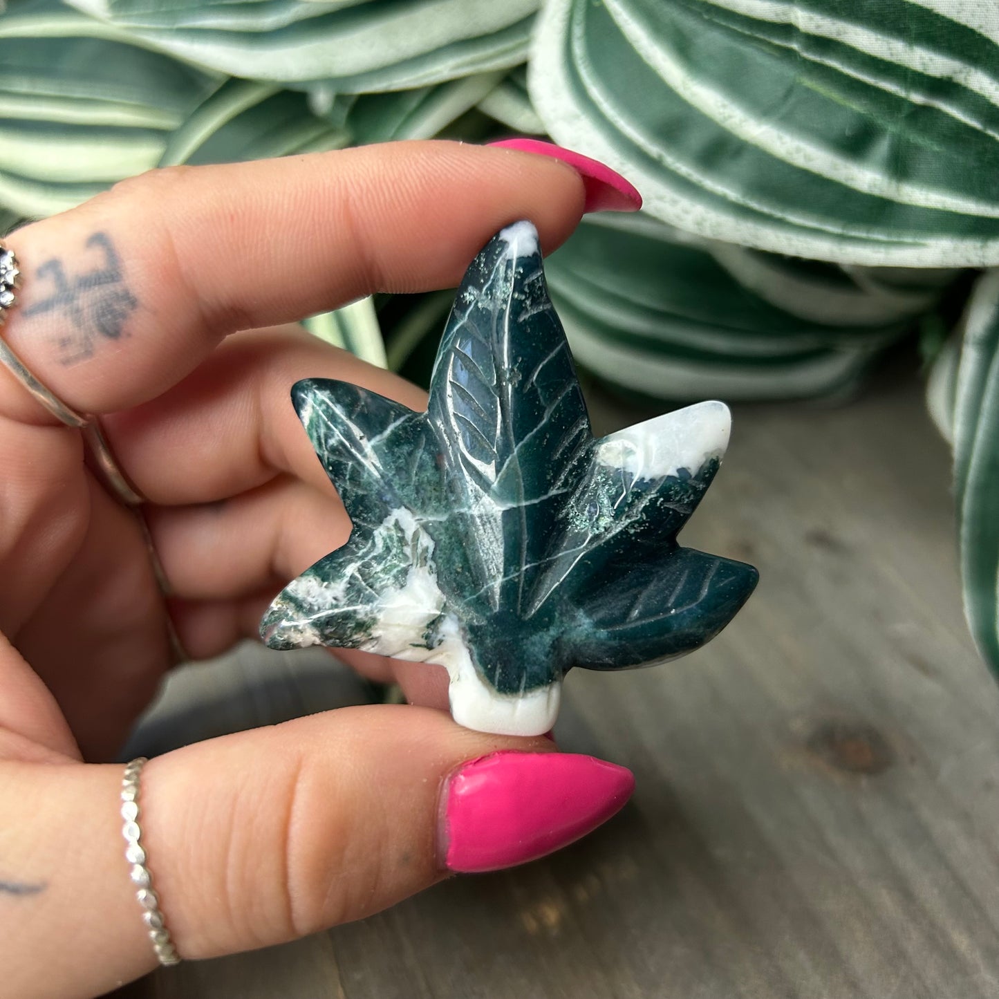 moss agate weed leaf