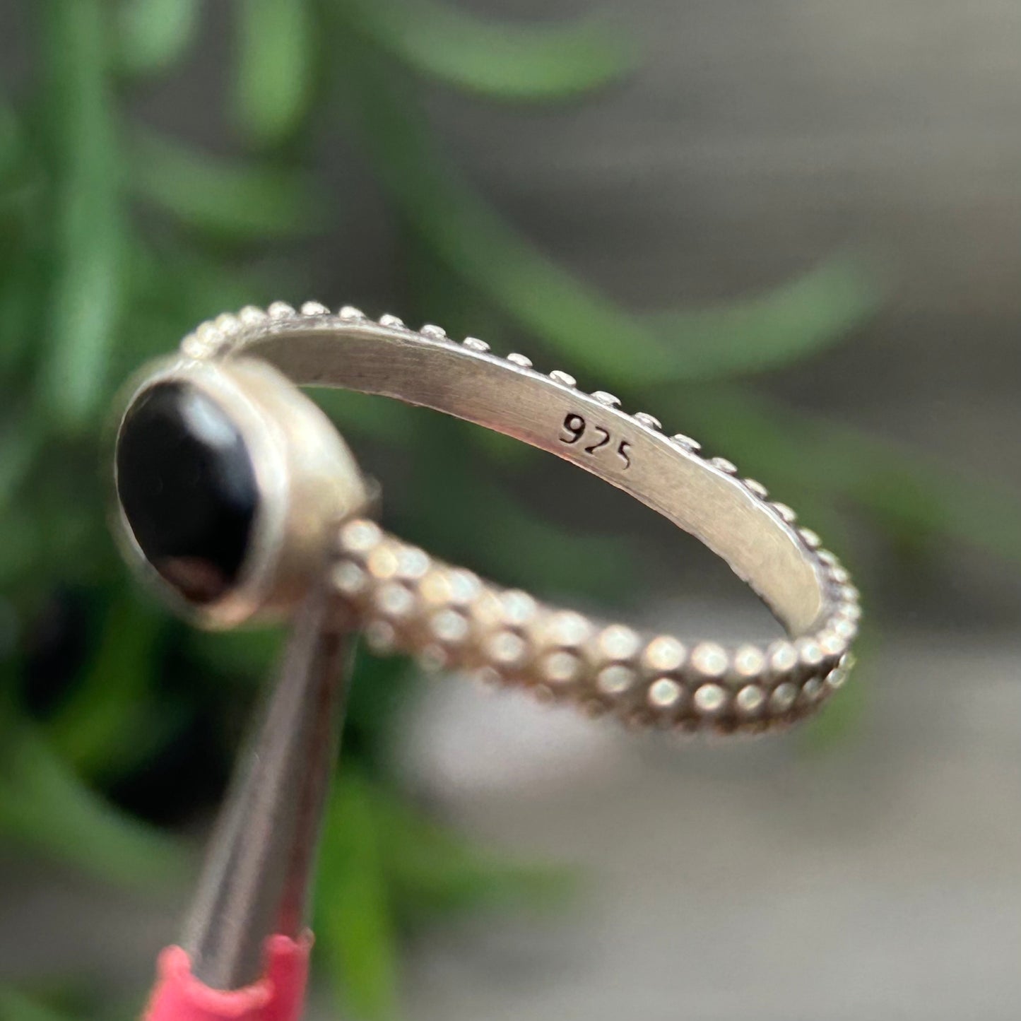 obsidian ring (sz 8)