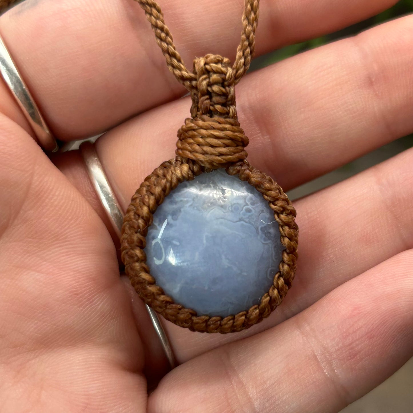 blue lace agate macrame necklace