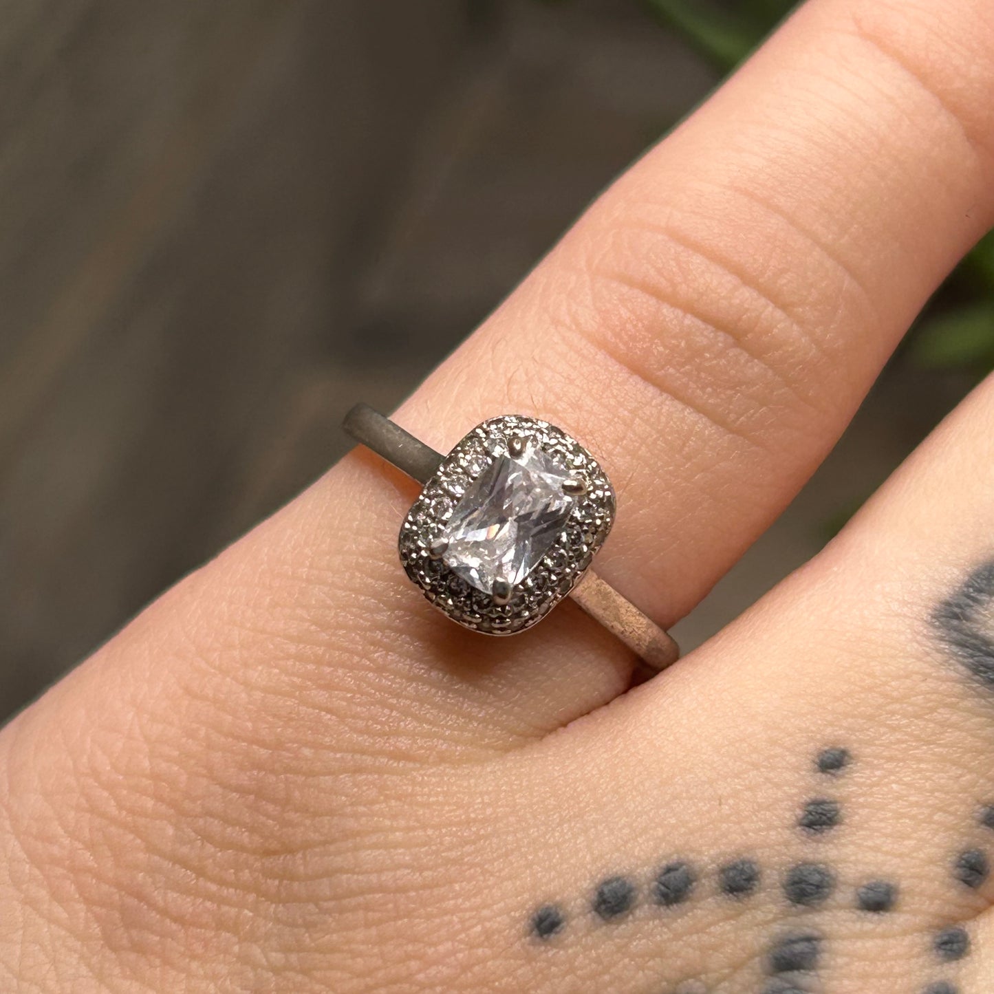 double halo CZ ring (sz 5)
