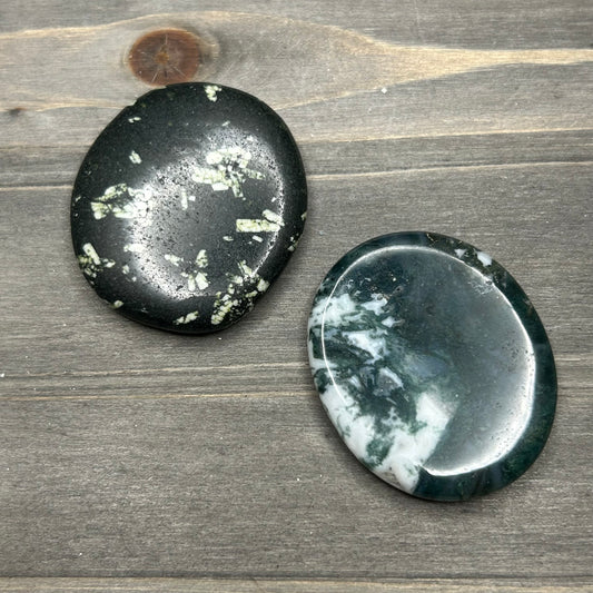 flat palm/worry stone