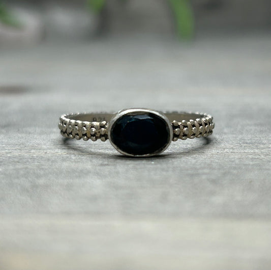 obsidian ring (sz 8)