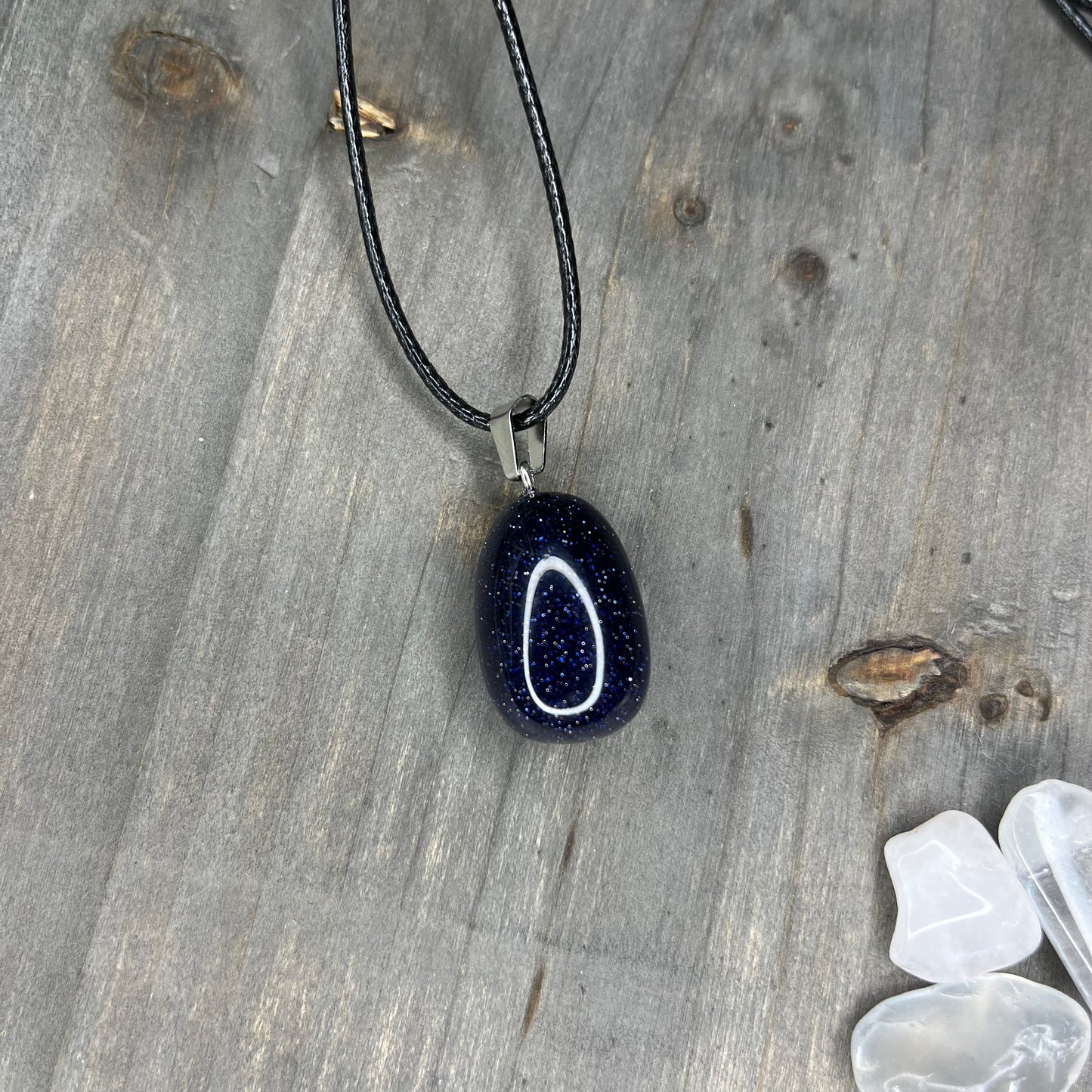 tumble pendant necklace