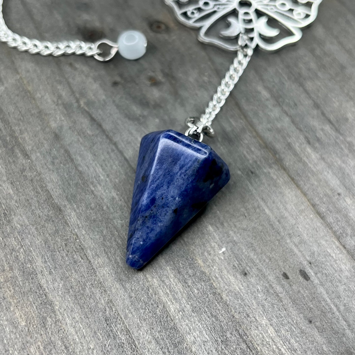 sodalite pendulum