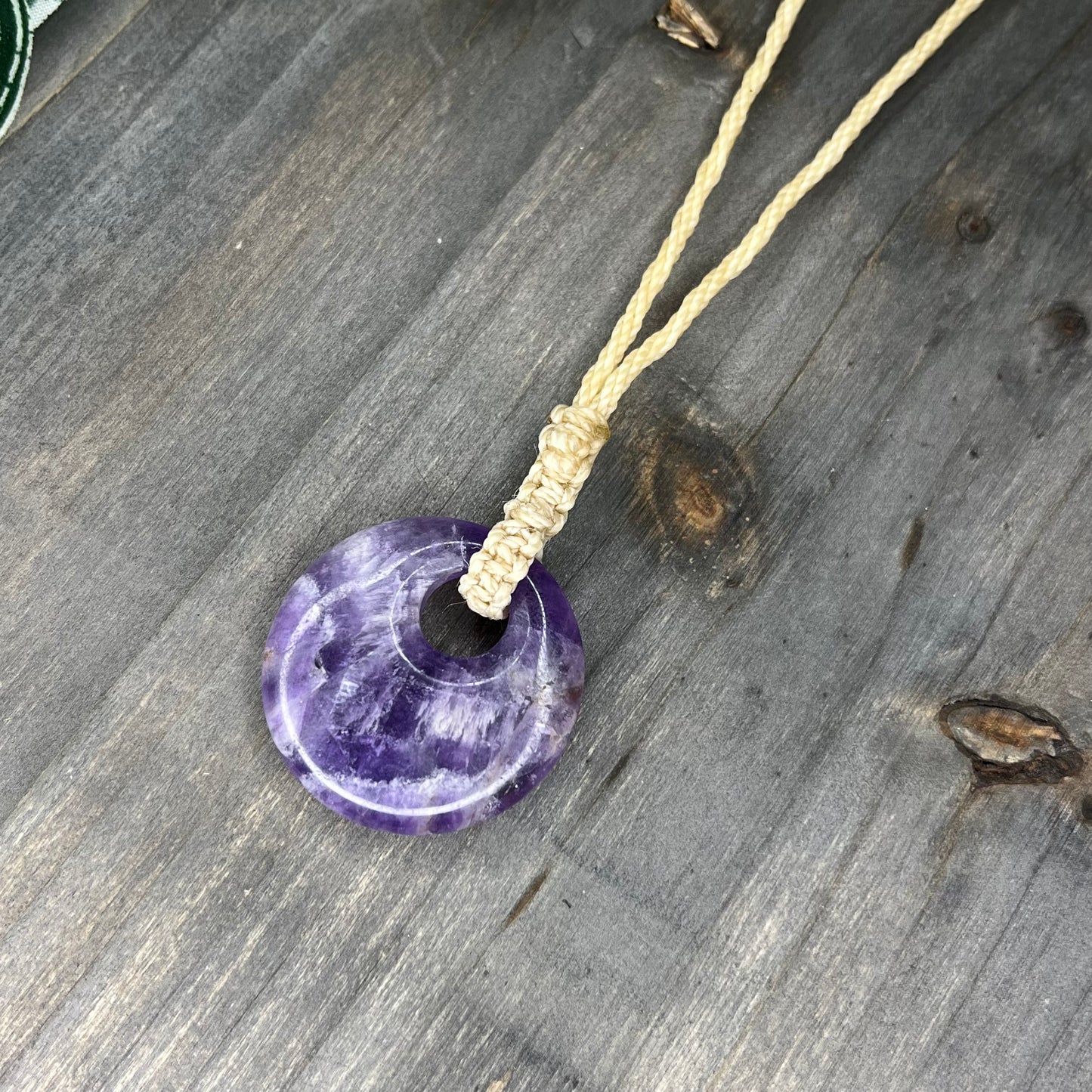 amethyst macrame necklace