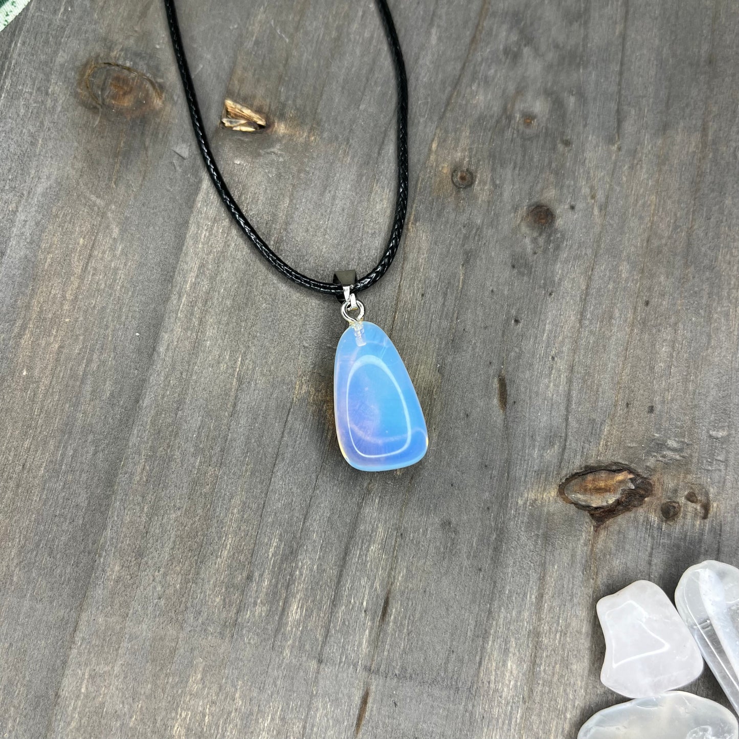 tumble pendant necklace