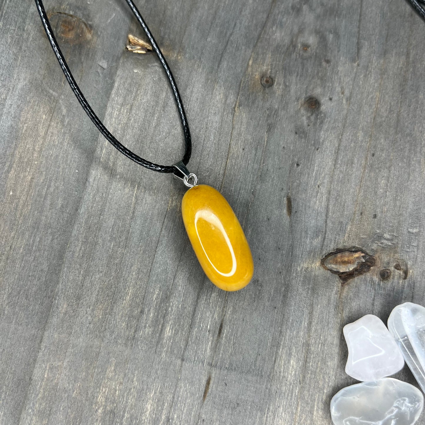 tumble pendant necklace